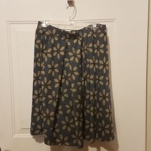 Lularoe medium Madison teal floral skirt